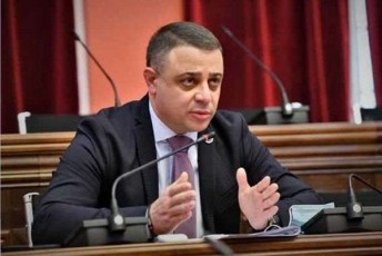 aluda-RuduSauri-nacionalur-moZraobas-da-evropul-saqarTvelos-arCevnebis-gayalbebaze-Tu-raime-aqvT-warmosadgeni---komisiaSi-velodebiT
