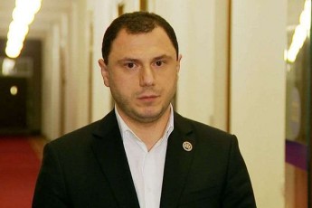 giorgi-amilaxvari-qarTuli-ocneba-arasdros-ar-wasula-molaparakebis-magididan-dResac-da-guSinac-molaparakebaze-mzaobas-vacxadebdiT