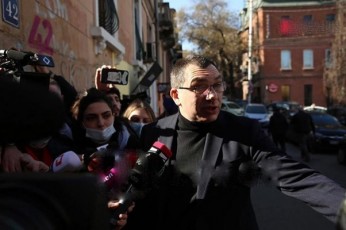giga-bokeria-quCis-protesti-da-saerTaSoriso-zewola-gvaZlevs-Sanss-rom-iqneb-bolomde-ar-Setopon
