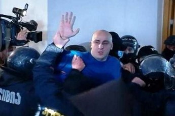 nika-melia-gancda-maqvs-rom-aq-didxans-yofna-ar-momiwevs
