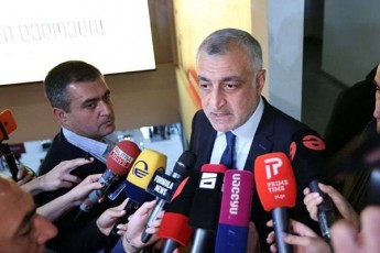 mamuka-xazaraZe-Tu-xelisufleba-iqneba-moqnili-da-gonieri-sakiTxebis-gadawyvetaSi-vfiqrob-gamosavals-vnaxavT