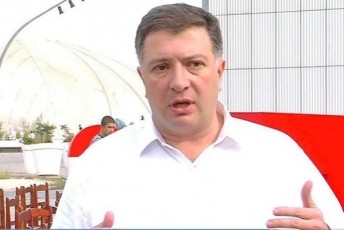 gigi-ugulava-ugergilo-Sedareba-gamovida-es-dialogi-yvelafers-SeiZleba-hgavdes-magram-tangos-cekvas-ara---tangos-mediatori-ar-sWirdeba