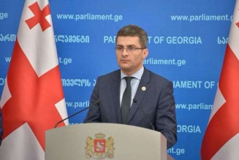 mamuka-mdinaraZe-opozicias-vTxovT-miiRon-pragmatuli-da-saxelmwifoebrivi-gadawyvetileba-romlis-farglebSi-SevZlebT-SeTanxmebis-miRwevas