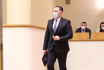 vaxtang-gomelauri-wadi-da-mSvidobaSi-moixmare-ase-xom-ar-gavuSvebdiT-esebuas-dRes-Tu-xval-aucileblad-davakavebT