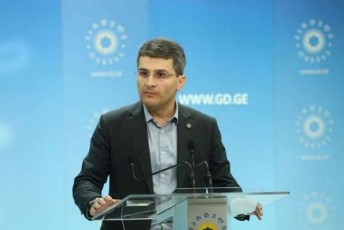 gonivruli-molodini-da-garkveuli-informaciebic-gvqvs-rom-2-3-dRis-ganmavlobaSi-opoziciis-warmomadgenlebi-garkveul-kompromisul-nabijs-gadmodgamen-da-konkretul-winadadebebs-daayeneben