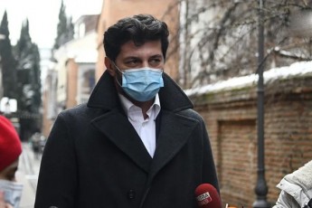 kaxa-kalaZe-rodesac-mova-dro-yvelafers-gaigebT-imasTan-dakavSirebiT-arCevnebSi-monawileobas-miviReb-Tu-ar-miviReb