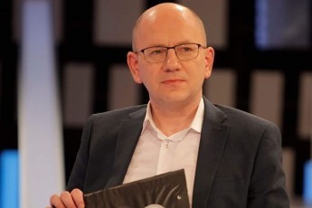 gia-abaSiZe-opozicias-aqvs-unikaluri-berketi-parlamentSi-SesvliT-Camoayalibos-droebiTi-sagamoZiebo-komisia-da-gamoiZios-gamosaZiebeli