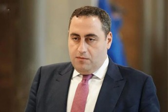 giorgi-vaSaZe-mediatorebi-uSualo-saubarSi-ambobdnen-imdenad-destruqciulad-iqceoda-qarTuli-ocneba-rom-maTTan-rame-sakiTxze-SeTanxmeba-SeuZlebeli-iyo