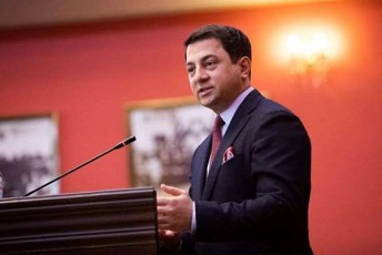 arCil-TalakvaZe-meeWveba-romelime-politikurma-partiam-qarTul-ocnebas-gadamwyveti-konkurencia-gauwios