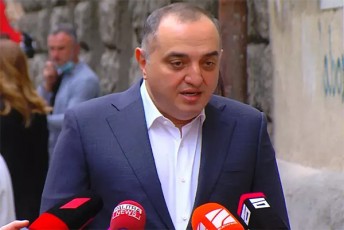 koba-nayofia-nika-melias-gaTavisuflebamde-qarTul-ocnebasTan-Cven-aranair-SeTanxmebaze-ar-wavalT
