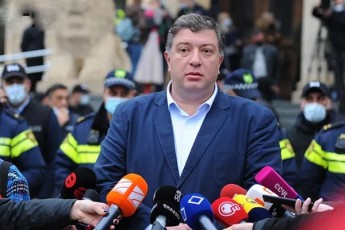 gigi-ugulava-dadga-dro-politpatimar-melias-garSemo-gaerTianebis-Semdeg-opozicia-Tbilisis-merobis-erTian-kandidat-melias-garSemo-gaerTiandes