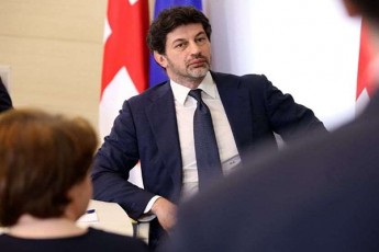 Tbilisis-meri-kaxa-kalaZes-araferi-sWirs-saimiso-rom-vinmes-gundSi-ixiloT