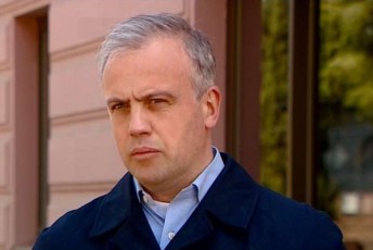 giorgi-xelaSvili-senatorebis-rezolucia-ixsneba-im-punqtiT-rom-opozicia-unda-Sevides-parlamentSi