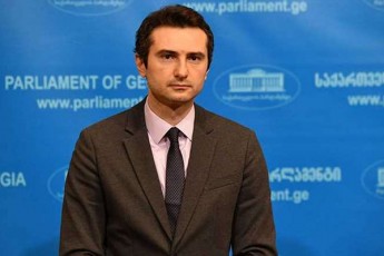 parlamentis-Tavmjdomaris-postze-kaxa-kuWavas-kandidaturas-dRes-daamtkiceben