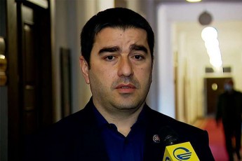 Salva-papuaSvili-nacionalurma-moZraobam-da-evropulma-saqarTvelom-Tavi-iseT-mdgomareobaSi-Caigdes-saidanac-Rirseuli-gamosavali-aRar-arsebobs