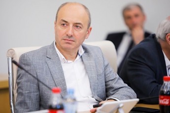 guram-maWaraSvili-nika-melia-aRmoCnda-politikur-labirinTSi-is-ver-poulobs-gamosavals-da-gamosasvlels-cixidan