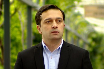 levan-ioseliani-visurvebdi-rom-yvela-arCeuli-deputati-ijdes-parlamentSi