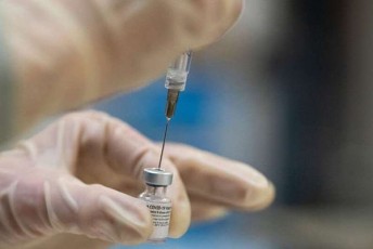 kvleva-kovidgadatanili-adamianebisTvis-Pfizer-is-an-Moderna-s-erTi-doziT-acra-sakmarisia