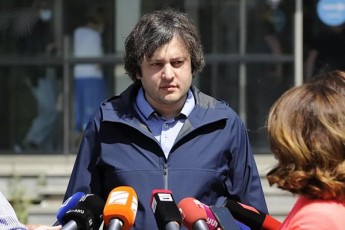 irakli-kobaxiZe-kaxa-kaxiSvils-2-komitetis-Tavmjdomareoba-SevTavazeT-Tumca-uari-Tqva---masTan-konsultaciebi-gveqneba
