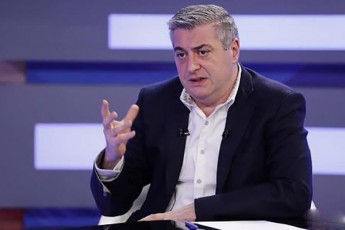 kaxa-kaxiSvili-ocnebidan-wasvlas-ar-gamoricxavs--sxvadasxva-partiebSi-gadaxtomebs-ar-vapireb