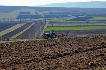 frTxilad---upirobo-privatizacia-ewinaaRmdegeba-miwis-sistemuri-politikis-Seqmnis-safuZvlebs