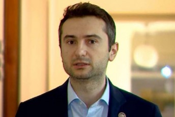 kaxa-kuWava-opoziciisgan-gakeTda-gancxadebebi-rom-maT-arCevnebis-gayalbebis-faqti-ver-daamtkices-da-parlamentSi-amitom-dabrundnen