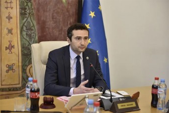 19-20-ivnisis-movlenebTan-dakavSirebiT-momzadebul-amnistiis-proeqtebze-kaxa-kuWavas-monawileobiT-xval-kidev-erTi-Sexvedra-gaimarTeba