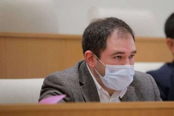 nikoloz-samxaraZe-Zalian-bevr-opozicioners-aqvs-ganacxadi-Semotanili-sxvadasxva-delegaciaSi-wevrobaze-da-amdeni-adgili-ar-aris