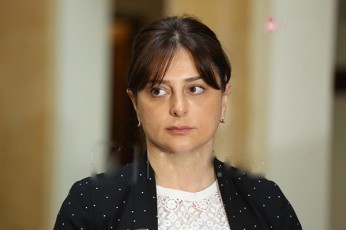 maia-biTaZe-nebismier-partias-vidre-namaxvanhesze-Tu-sxva-Temebze-populistur-gancxadebas-gaakeTebs-movuwodeb-gadaxedon-im-periods-rodesac-ar-eswrebodnen-sakomiteto-sxdomebs