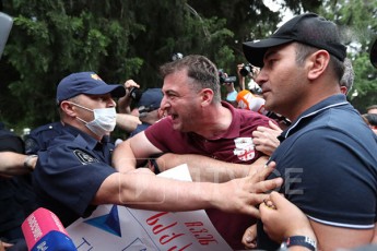 eqspo-jorjiasTan-Secvales-da-moZraoba-saqarTvelosTvis-aqtivistebi-giorgi-gaxarias-sawinaaRmdego-aqcias-marTaven