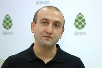 iago-xviCia-nacionalur-moZraobaze-ise-mogvanatres-Tavebi-oRond-parlamentSi-Semovidnen-da-Tu-undaT-nu-moaweren-xels-Sarl-miSelis-dokuments