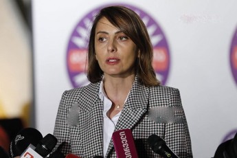 xatia-dekanoiZe-nacionaluri-moZraoba-parlamentSi-Sedis-raTa-TviTmmarTvelobis-arCevnebSi-davamarcxoT-reJimi-da-davniSnoT-vadamdeli-arCevnebi