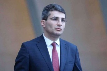 mamuka-mdinaraZe-giorgi-gaxaria-mediasTan-Sexvedraze-sakuTari-gadadgomis-gamarTlebas-cdilobda