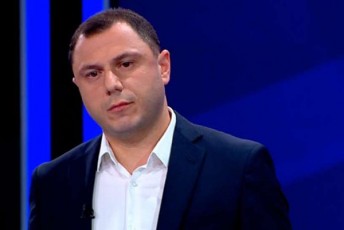 giorgi-amilaxvari-nika-meliam-daarRvia-kanoni-da-bunebrivia-daapatimres-maT-saxelmwifo-institutebs-mouwyves-gamocda