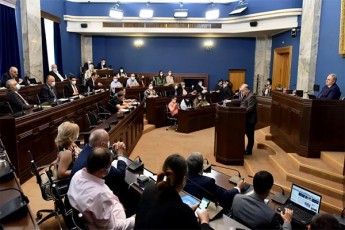 giorgi-vaSaZe-koba-gvenetaZes-ratom-waiReT-Cveni-jibidan-55-mln-lari-premia-Tqven-da-Tqvenma-TanamSromlebma-Cven-ra-mogveciT-ris-gamoc-Tavi-amxela-fuliT-daijildoveT