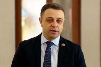 aluda-RuduSauri-gaxariam-Tanamdebobis-datovebis-Semdeg-gaakeTa-iseTi-gancxadebebi-romlebmac-mis-mimarT-arsebuli-kiTxvebis-raodenoba-kidev-ufro-gazarda