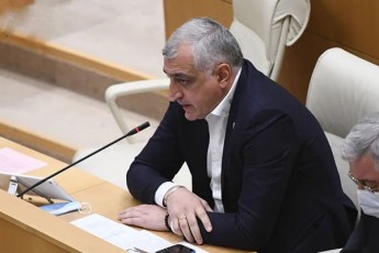 mamuka-xazaraZe-koba-gvenetaZes-Tqven-SeexeT-Cvens-saqmes-mxolod-amitom-xarT-gasagdebi-am-Tanamdebobidan-dafareT-informacia-Tqvenma-siCumem-12-wlian-saqmeze-gagviSva