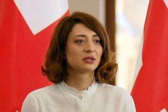ana-buCukuri-werilze-deteqtiuri-serialis-gagrZelebas-hgavs-da-davelodoT-Semdeg-seriaSi-ras-vnaxavT