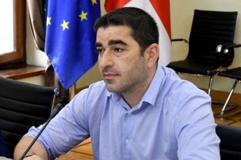 Salva-papuaSvili-upirveles-yovlisa-aris-bavSvis-interesi-mTavaria-mSvid-garemoSi-moxdes-maTi-mdgomareobis-Seswavla