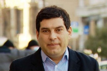 beqa-daviTuliani-me-da-Cemi-kolega-Salva-papuaSvili-davrCebiT-ninowmindaSi-vimuSavebT-rom-yvela-bavSvis-ufleba-iyos-daculi