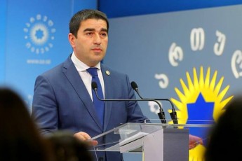 papuaSvili-gaxariaze--vinc-aRmoCnda-kurdReli-18-Tebervals-davinaxeT
