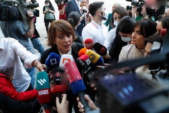 xatia-dekanoiZe-miiCnevs-rom-partiebis-dafinansebaze-cvlilebebi-politikuri-pluralizmis-SesustebasTan-aris-dakavSirebuli