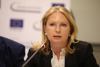 naTia--Turnava-arasworia-informacia-TiTqos-ekonomika-azartuli-TamaSebis-sferos-xarjze-gaizarda