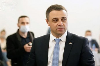 roca-2011-wlidan-2012-wlis-oqtombramde-politikur-oponents-usmen-Tan-am-oponentis-arasrulwlovan-Svils-es-miuTiTebs-SiSis-rogori-qaoturi-gancda-hqonda-wina-xelisuflebas