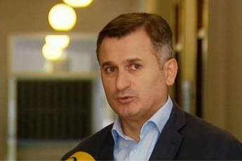 daviT-kirkitaZe-Tina-bokuCavas-gancxadebaze-CemTvis-es-siurprizi-iyo