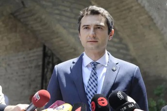 kaxa-kuWava-qarTuli-ocnebis-Tavmjdomaris-postze-irakli-kobaxiZis-irakli-RaribaSviliT-Canacvlebis-Sesaxeb-gavrcelebul-informacias-uaryofs