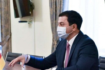 arCil-TalakvaZe-is-faqti-rom-opozicia-winaswar-ambobs-uars-mosamarTleebis-kandidaturebis-ganxilvasa-da-diskusiaze-maT-destruqciulobaze-metyvelebs