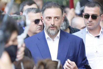 soso-manjaviZis-informaciiT-levan-vasaZe-janmrTelobasTan-dakavSirebuli-problemis-gamo-TurqeTis-klinikaSi-imyofeba