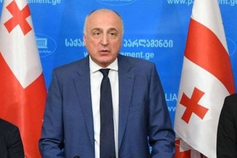 badri-jafariZe-adamianebs-romelTac-uWirT-kiTxva-da-gageba-aSS-s-saelCom-mouniSna-dokumentSi-rom-reformebamde-mosamarTleTa-daniSvna-unda-dapauzdes