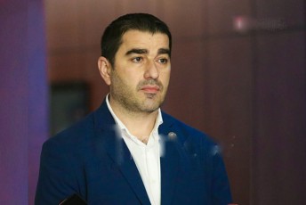 Salva-papuaSvili-policia-adgilzea-da-eqscesebi-Tu-moxdeba-iqneba-reagireba-danaSaulis-Camdeni-daisjeba